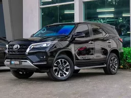 Toyota Hilux SW4