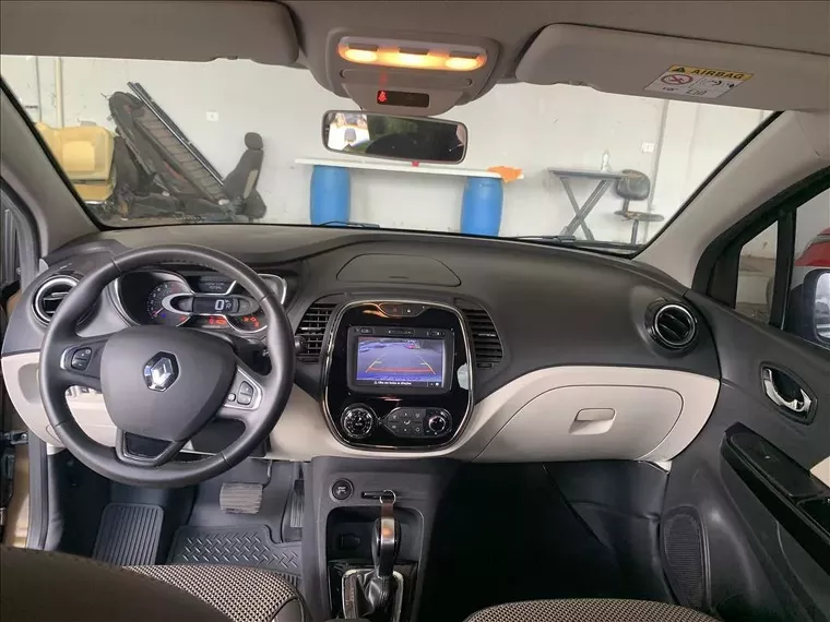 Renault Captur Marrom 5