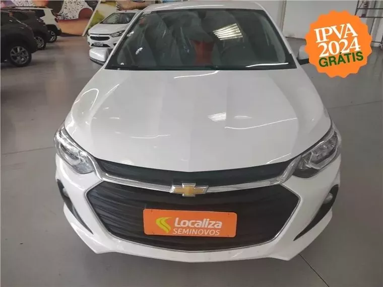 Chevrolet Onix Branco 1