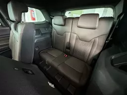Jeep Commander