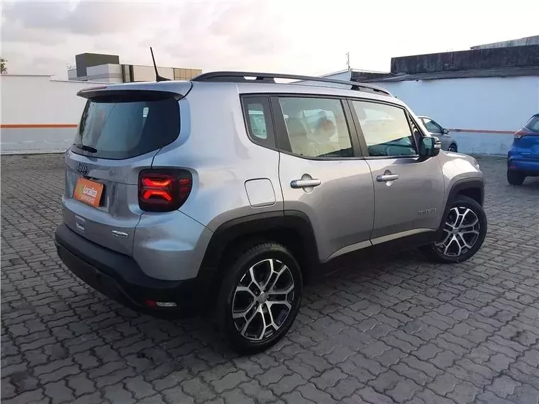 Jeep Renegade Prata 16