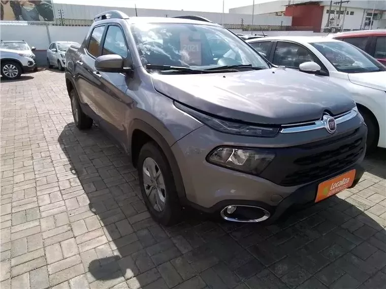 Fiat Toro Cinza 6