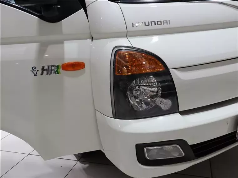 Hyundai HR Branco 11