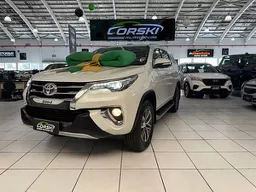 Toyota Hilux SW4