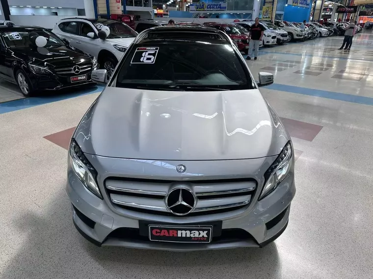 Mercedes-benz GLA 250 Prata 18