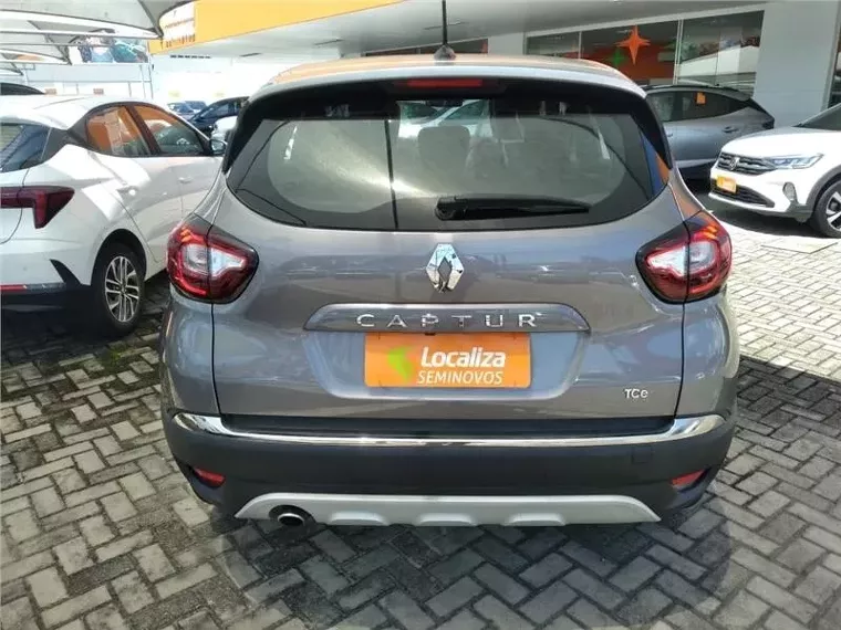 Renault Captur Cinza 4