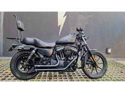 Sportster 883