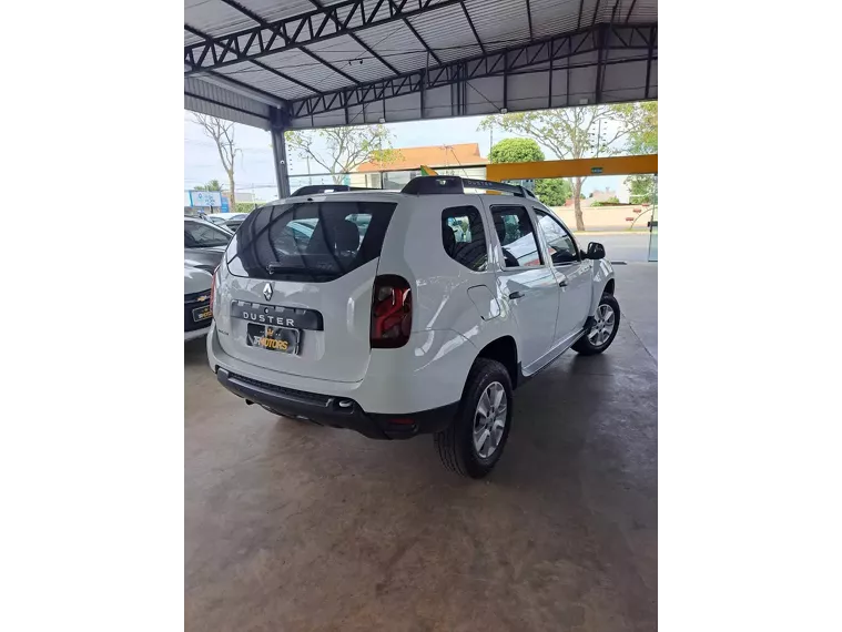 Renault Duster Branco 1