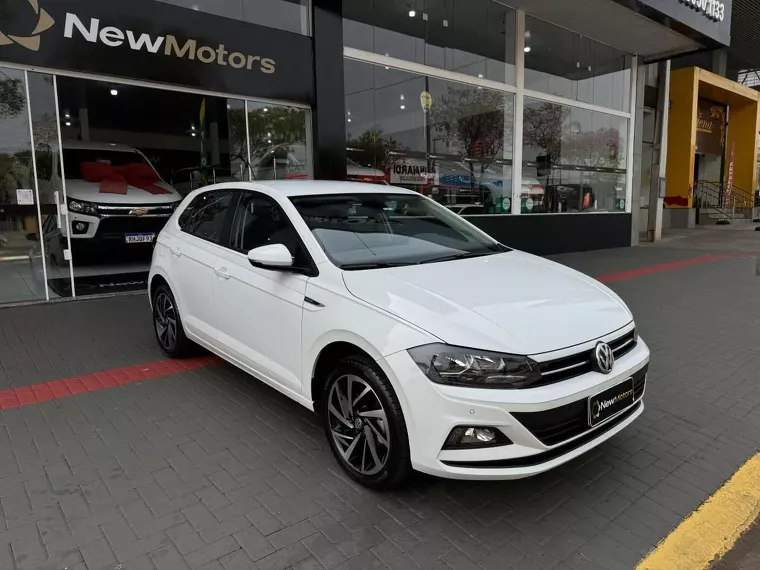 Volkswagen Polo Hatch Branco 5