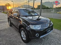 Mitsubishi Pajero Dakar