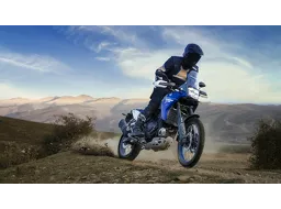 XTZ 700
