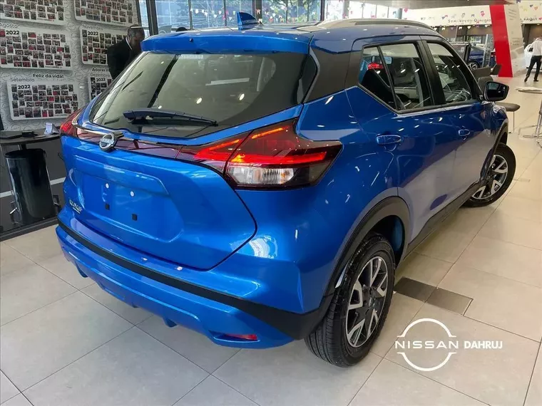 Nissan Kicks Azul 5