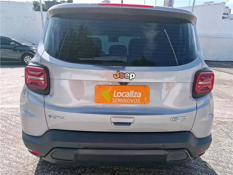 Jeep Renegade Prata 9