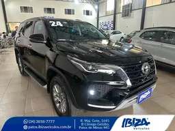 Toyota Hilux SW4