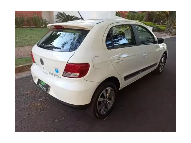 Volkswagen Gol Branco 5