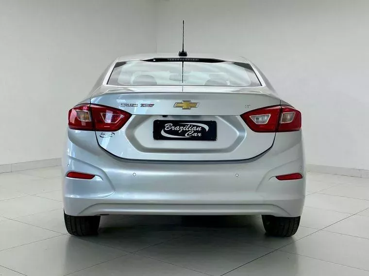 Chevrolet Cruze Prata 2