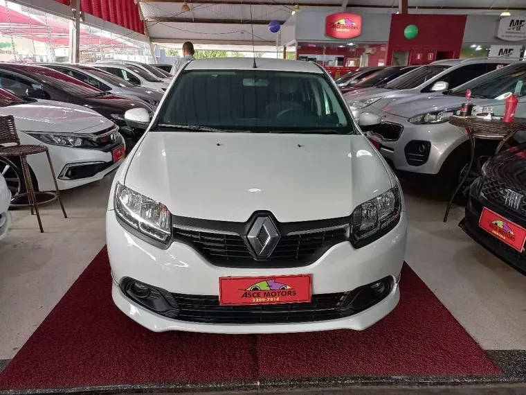 Renault Logan Branco 5