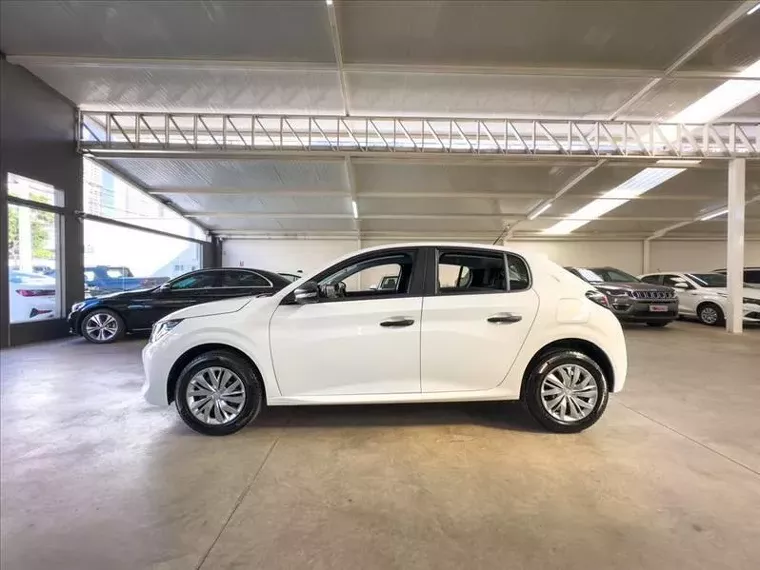 Peugeot 208 Branco 6