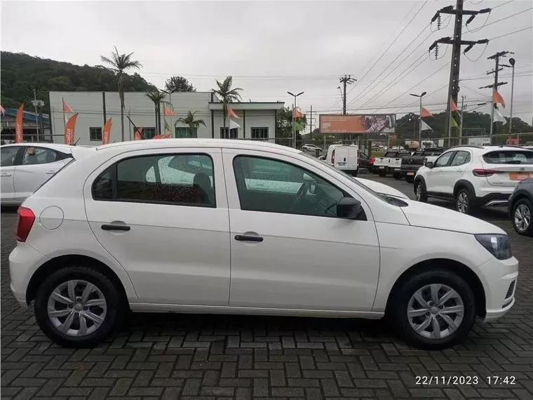 Volkswagen Gol Branco 1