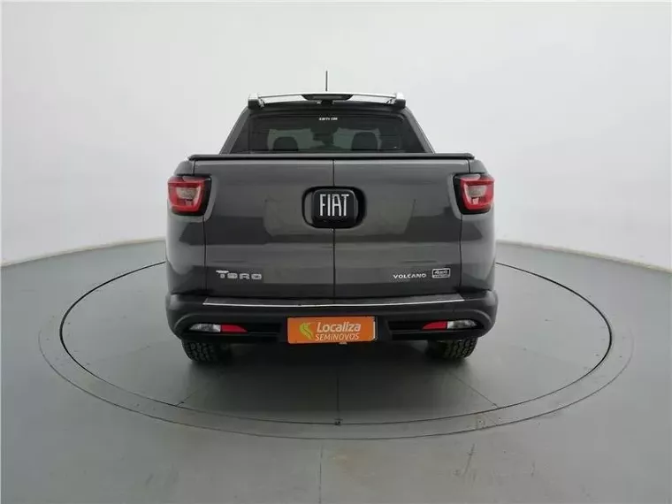 Fiat Toro Cinza 13