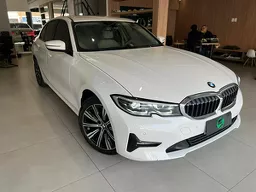 320i