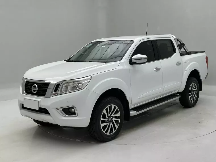 Nissan Frontier Branco 12