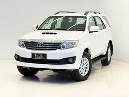 Toyota Hilux SW4