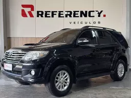 Toyota Hilux SW4