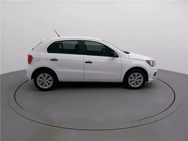 Volkswagen Gol Branco 4