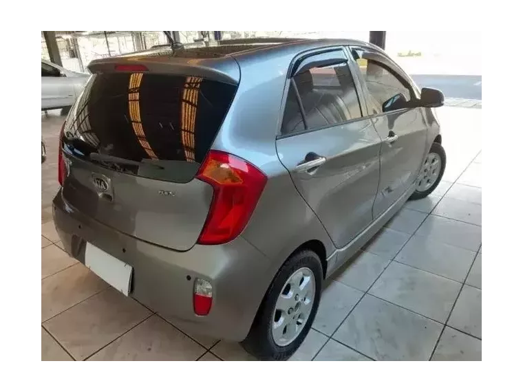 KIA Picanto Cinza 2