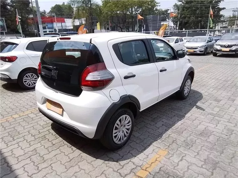 Fiat Mobi Branco 8