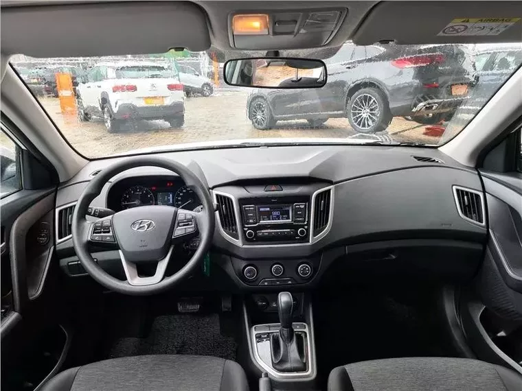 Hyundai Creta Branco 13