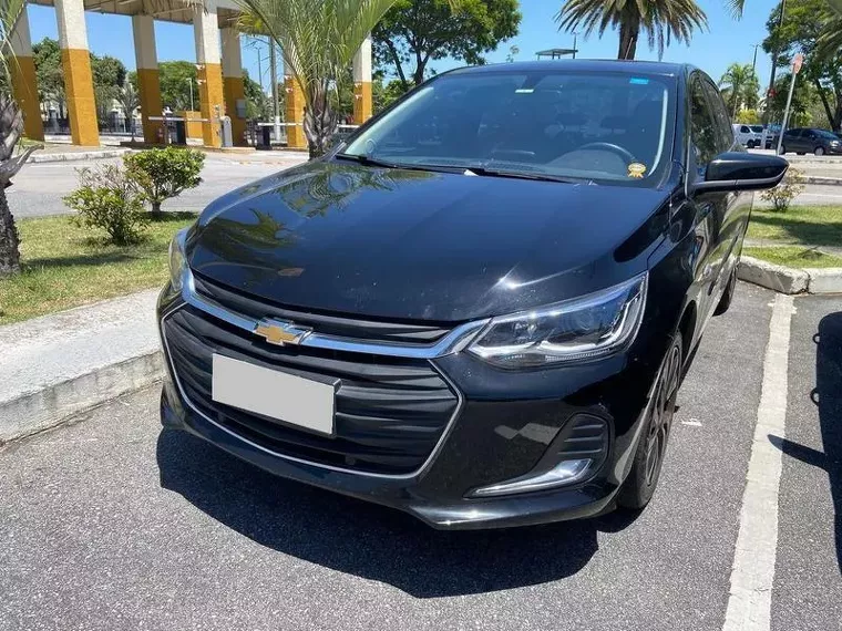 Chevrolet Onix Preto 2