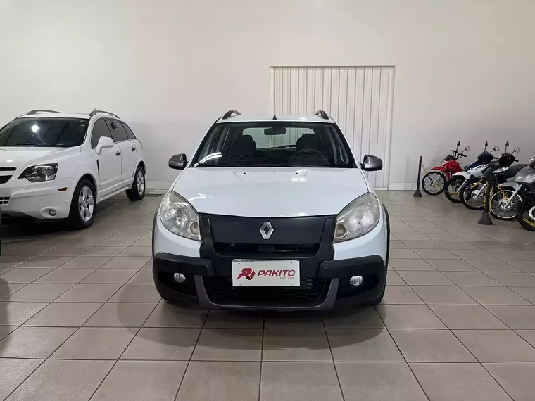 Renault Sandero Branco 2