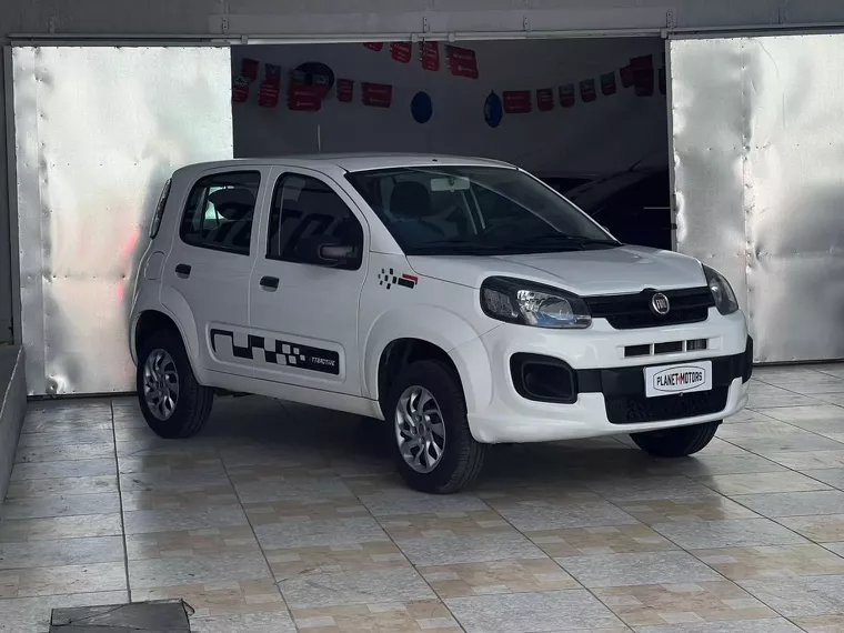 Fiat Uno Branco 2