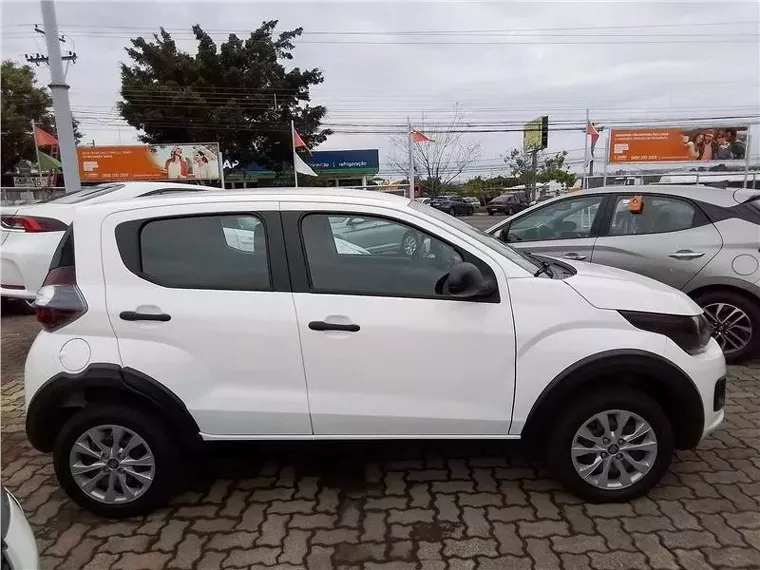 Fiat Mobi Branco 2