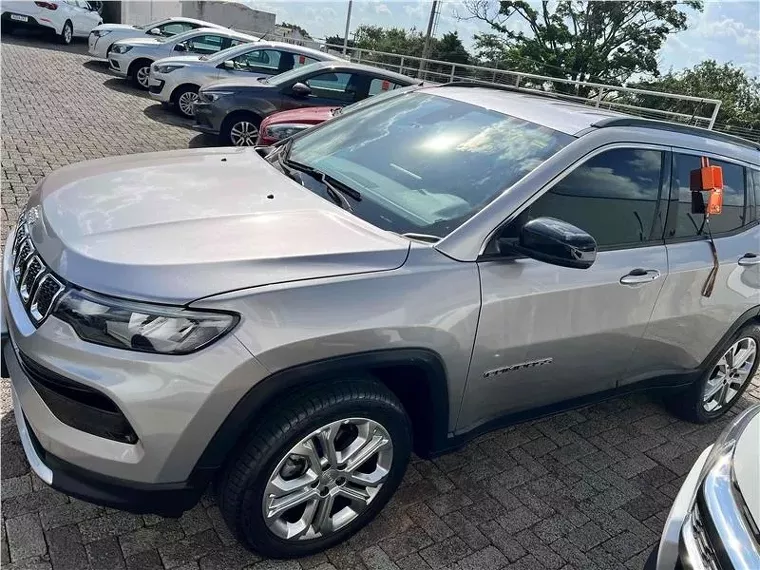 Jeep Compass Prata 4