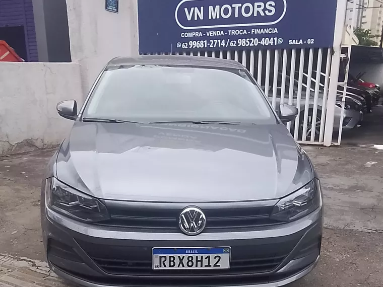 Volkswagen Polo Hatch Cinza 1