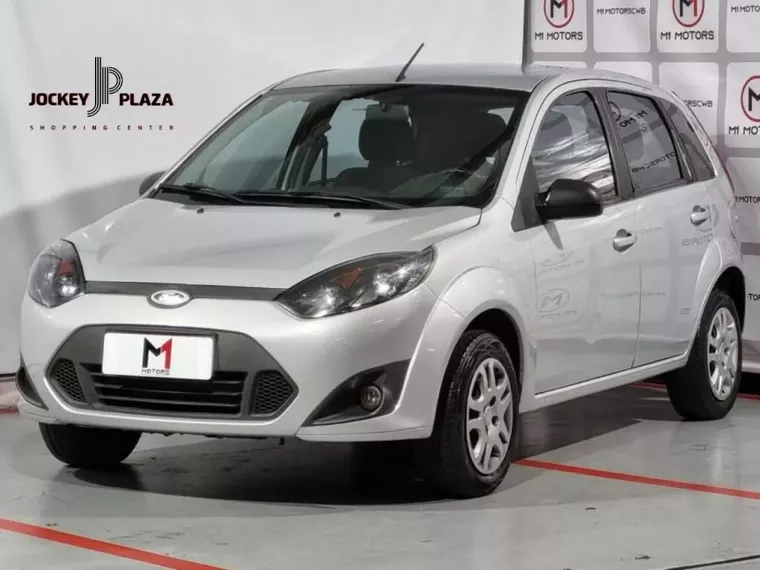 Ford Fiesta Prata 6