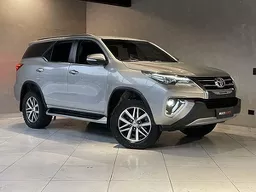 Toyota Hilux SW4