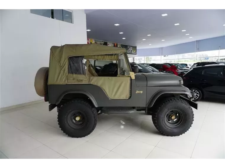 Willys Jeep Verde 11