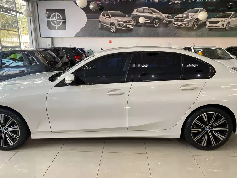 BMW 320i Branco 20