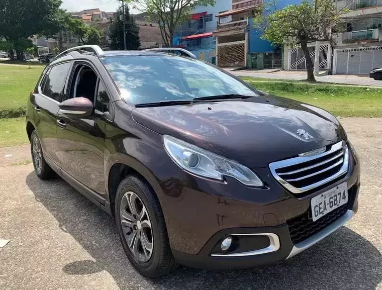 Peugeot 2008 Marrom 1