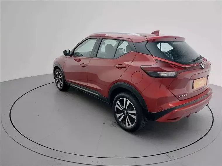 Nissan Kicks Vermelho 3