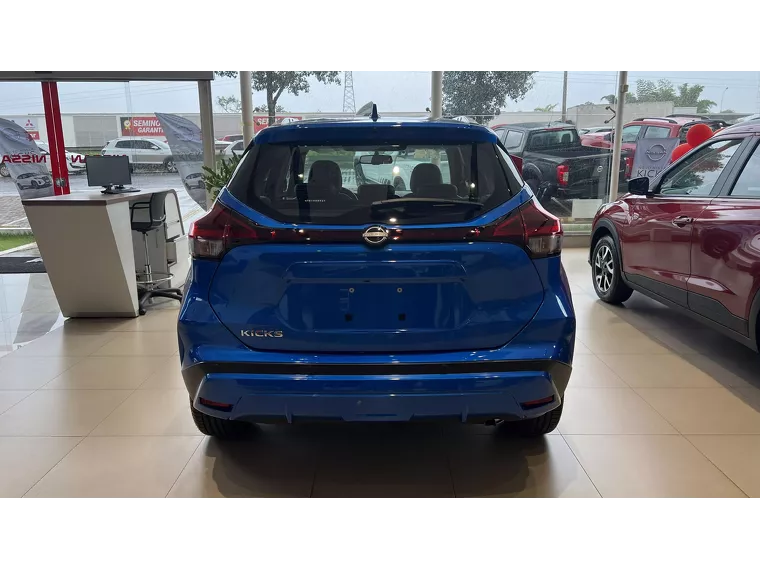 Nissan Kicks Azul 14