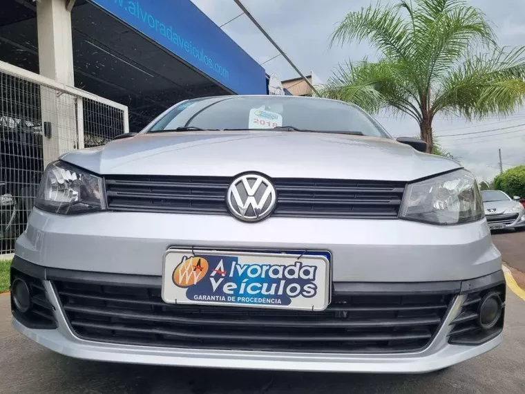 Volkswagen Gol Prata 4