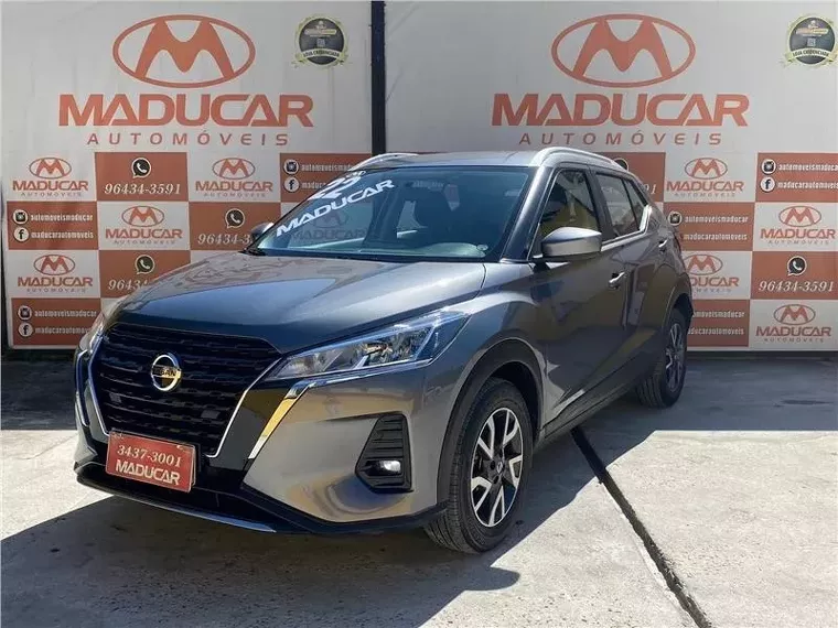 Nissan Kicks Cinza 7