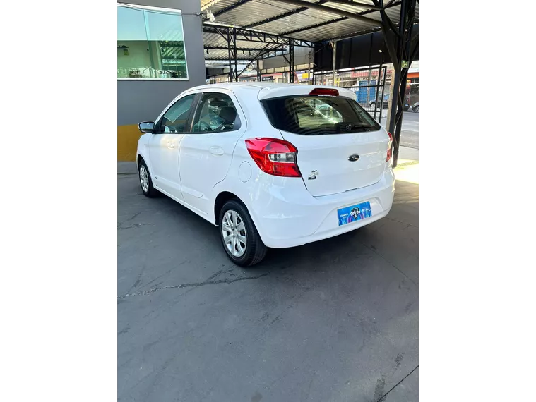 Ford KA Branco 5