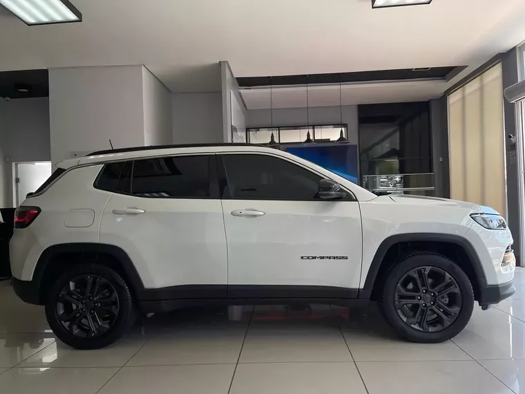 Jeep Compass Branco 8