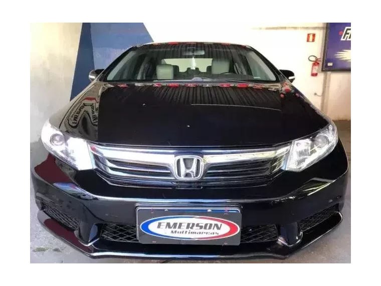 Honda Civic Preto 6